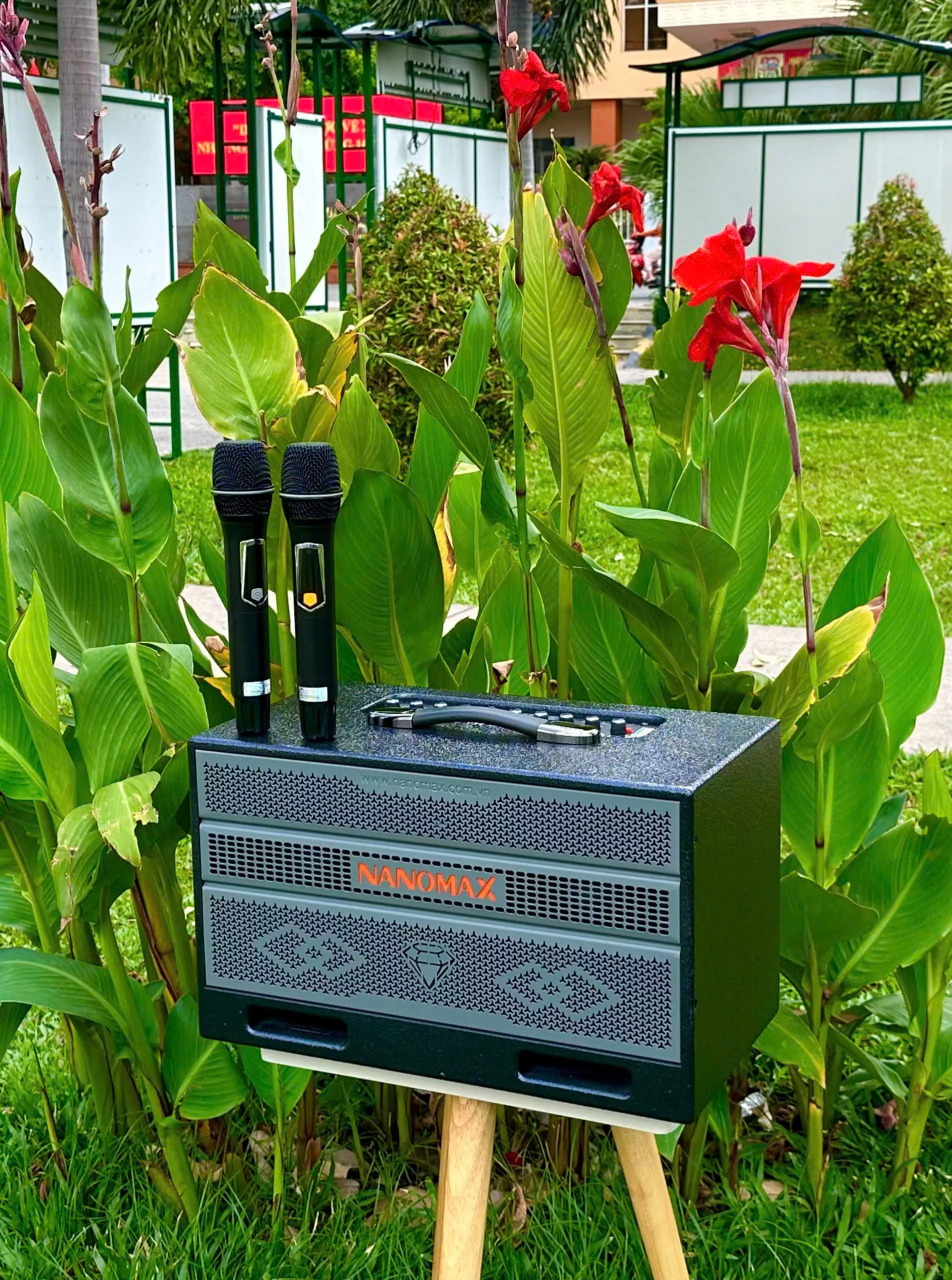 loa-xach-tay-nanomax-x-17-1