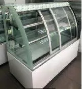 TỦ BÁNH KÍNH CONG  KT750AF