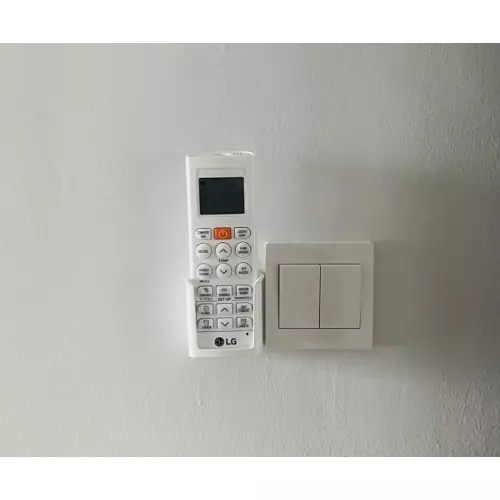 z4864165376117d10198e27332b8df8027d56a0778d2cf-8519